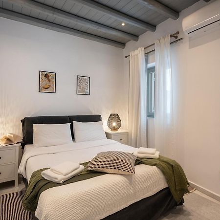 Caper-2 Bedroom Traditional Home With Amazing View Náousa Exterior foto