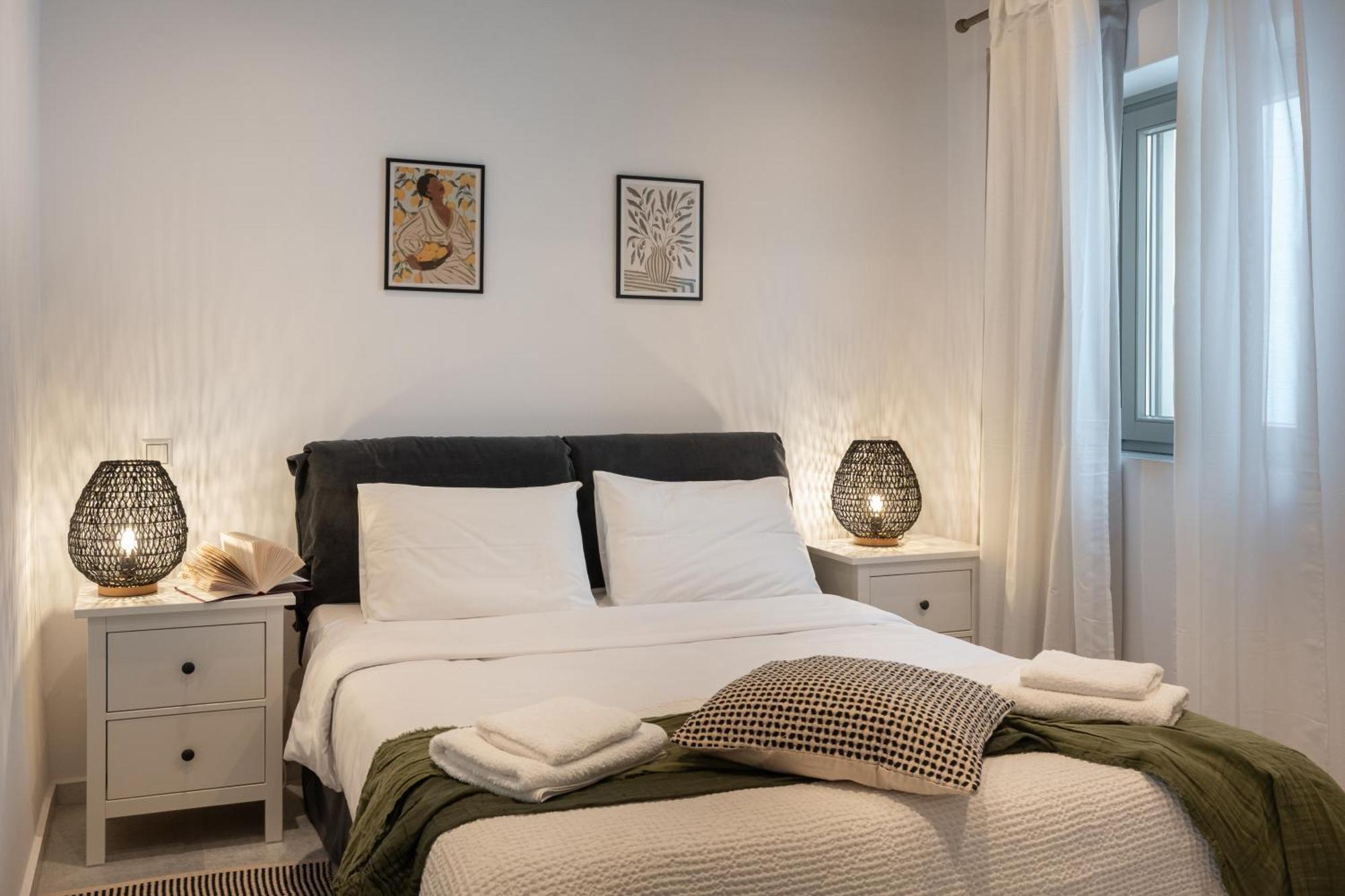 Caper-2 Bedroom Traditional Home With Amazing View Náousa Exterior foto