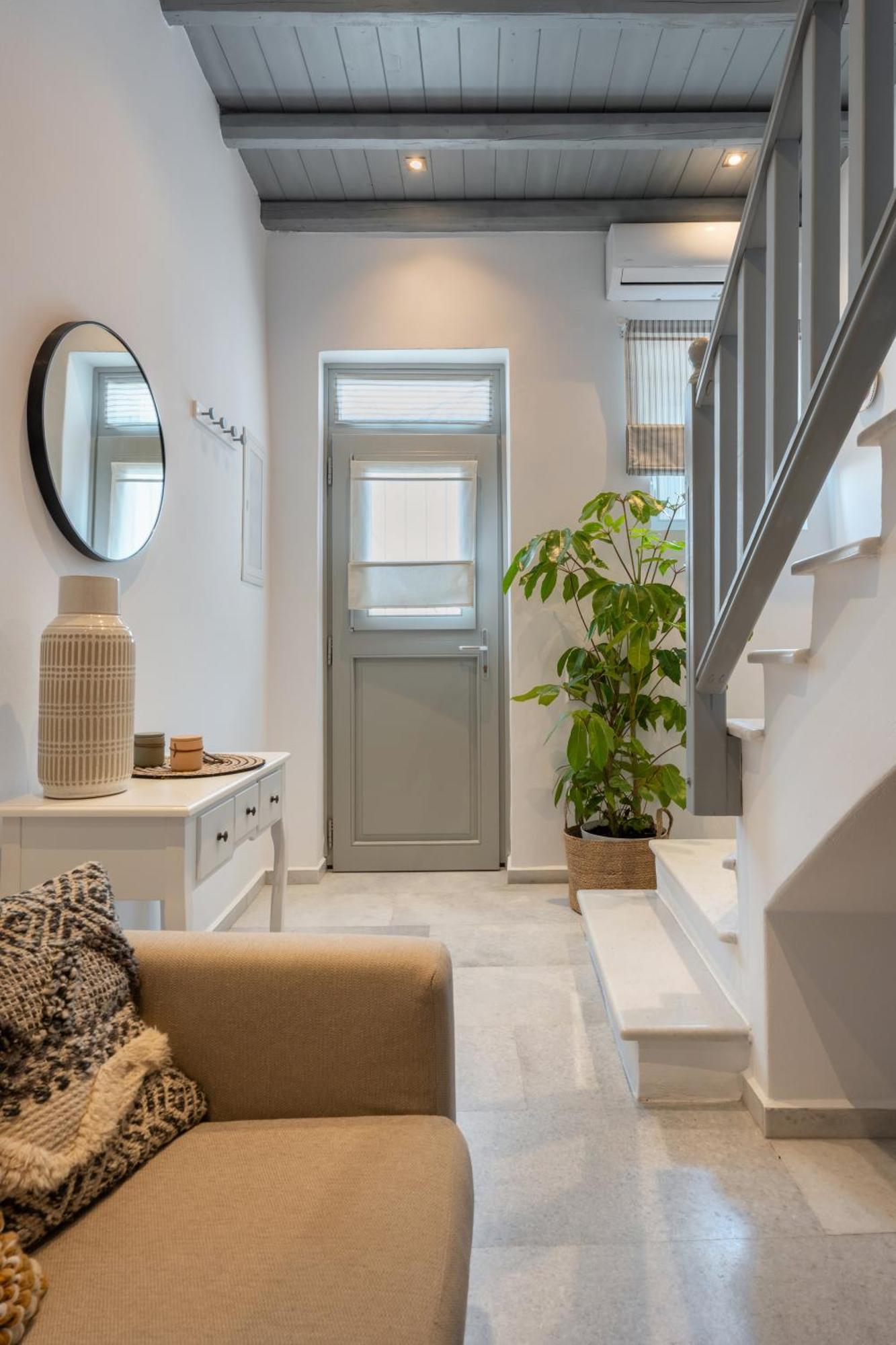 Caper-2 Bedroom Traditional Home With Amazing View Náousa Exterior foto