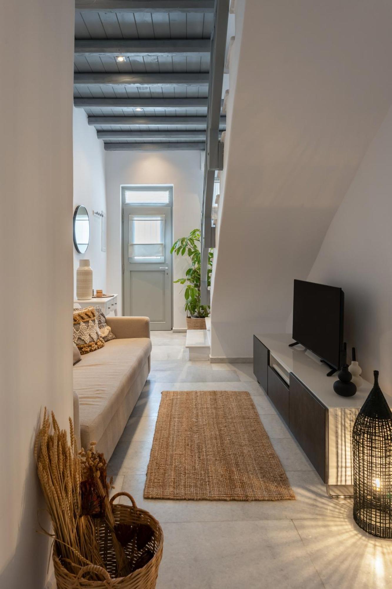 Caper-2 Bedroom Traditional Home With Amazing View Náousa Exterior foto